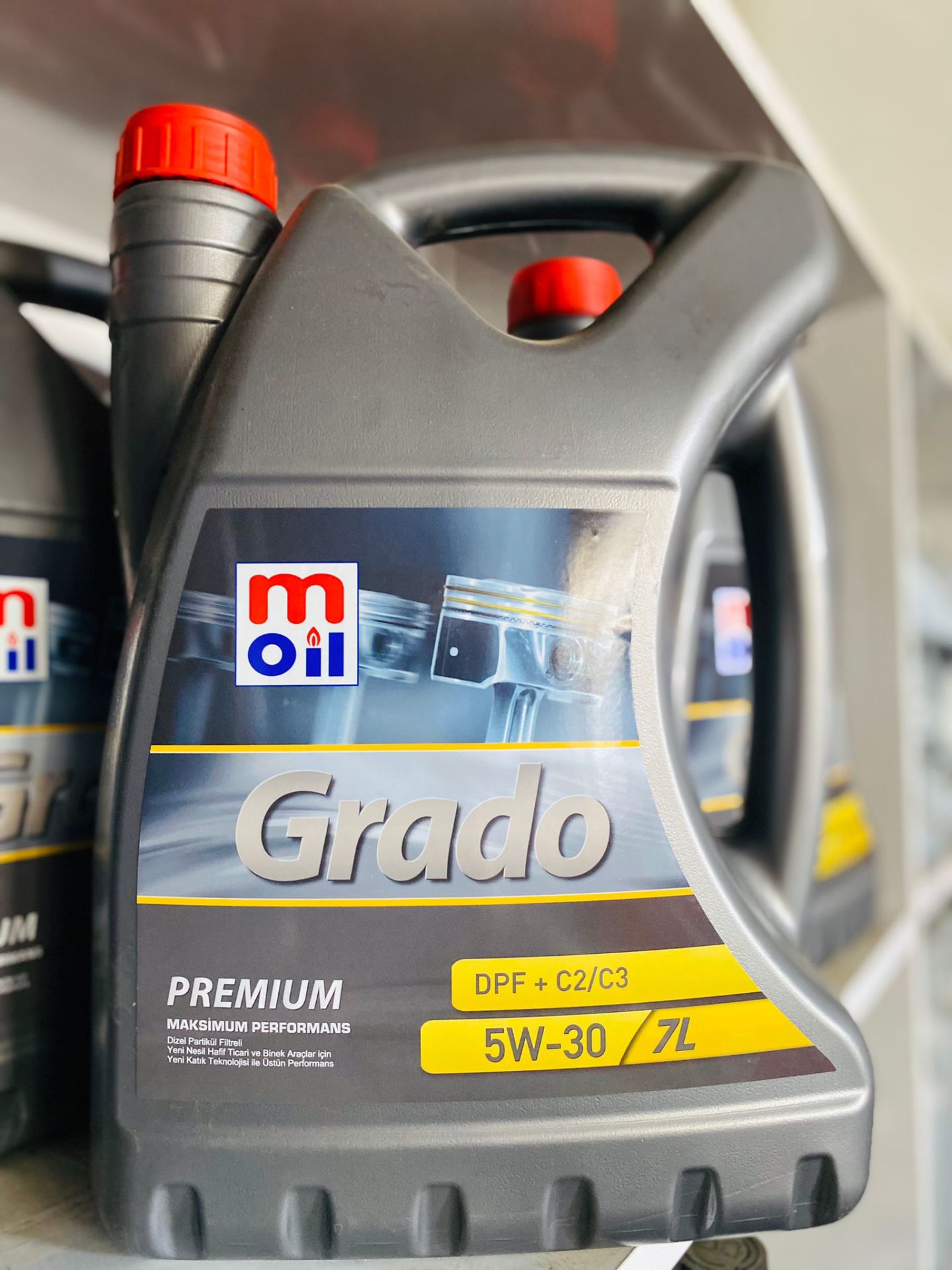 M Oil Grado Premium 5w30 7 LT
